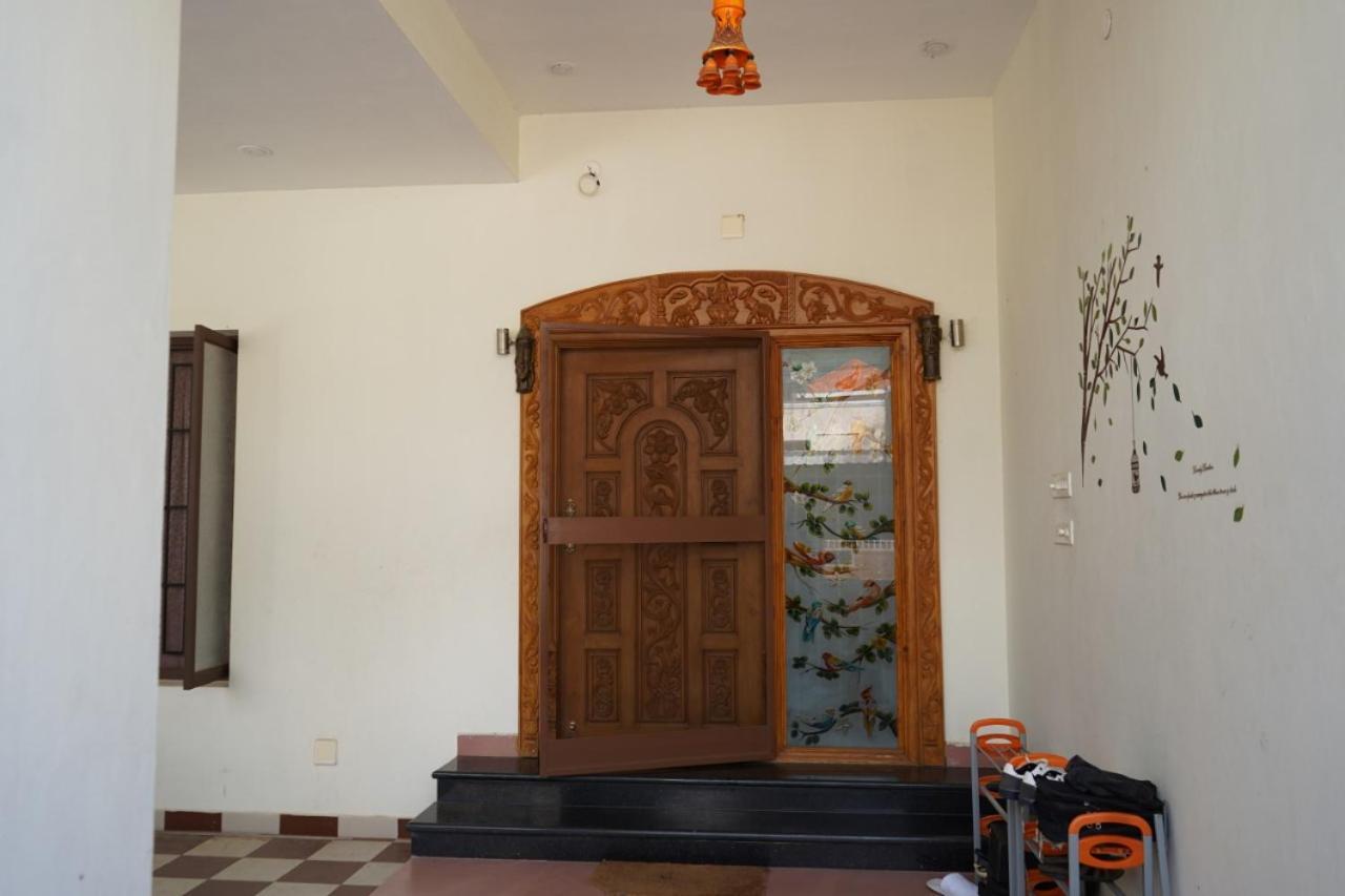 Sremethila Homestay Marudhamalai エクステリア 写真